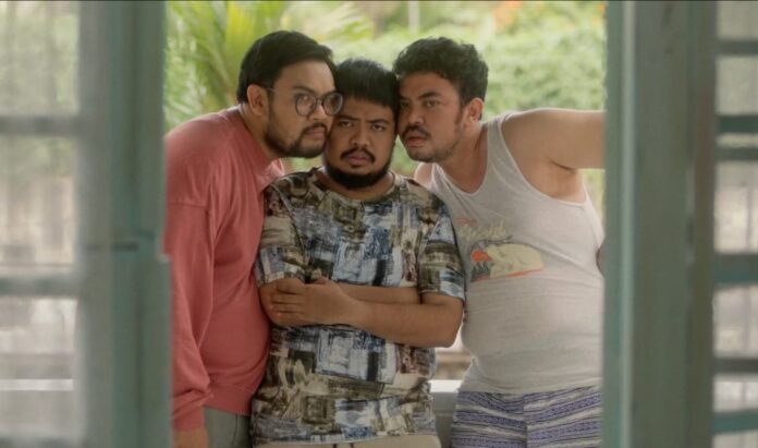 Yuk Kenalan Sama Tiga Kakak-Adik Absurd di Film GJLS: Ibuku Ibu-Ibu