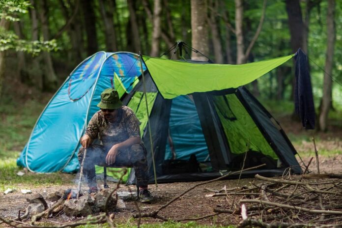 Tips Santai agar Solo Camping Kamu Aman & Menyenangkan