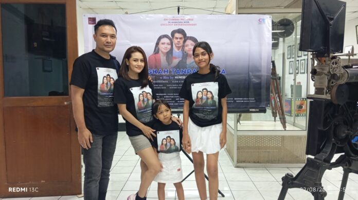 Film “Melangkah Tanpa Suara” Angkat Kisah Model Tuna Rungu Go Internasional