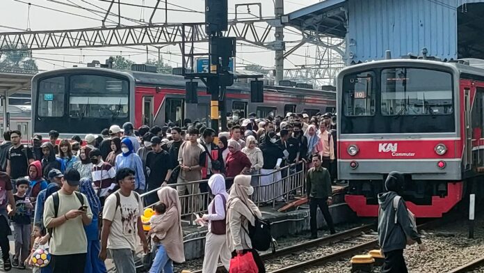 Tarif Transportasi Publik Hanya Rp80 Saat HUT RI ke-80, Cek Tanggalnya!