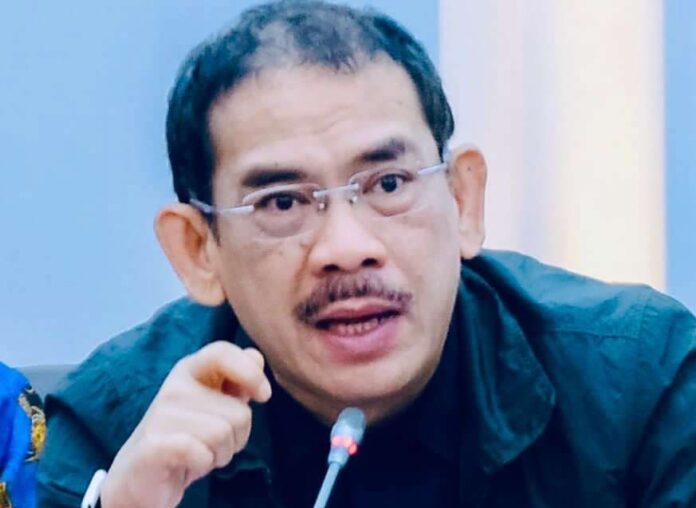 Anggota DPR Asep Wahyuwijaya Dorong Pertamina Percepat Pengembangan Energi Baru dan Terbarukan Anggota DPR Asep Wahyuwijaya Dorong Pertamina Percepat Pengembangan Energi Baru dan Terbarukan
