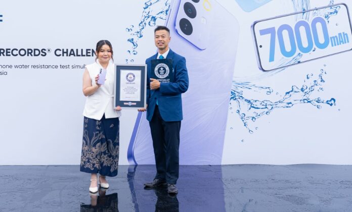 realme C85 Series Pecahkan Rekor Dunia GUINNESS WORLD RECORDS untuk Ketahanan Air IP69 Pro