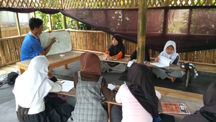 Kompleks Edukasi Putra Bangsa