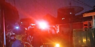 Kebakaran Rumah di Ciomas Bogor Dini Hari, Api Berhasil Dipadamkan Tanpa Korban Kebakaran Rumah di Ciomas Bogor Dini Hari, Api Berhasil Dipadamkan Tanpa Korban