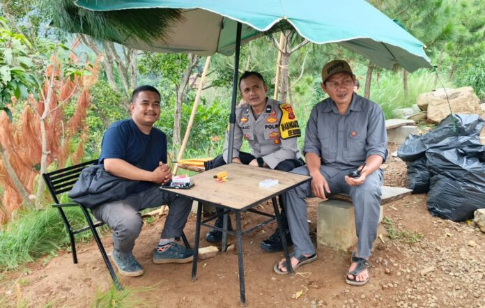 Sambang Warga Binaan, Bhabinkamtibmas Polsek Megamendung Tingkatkan Harkamtibmas Lewat Cooling System