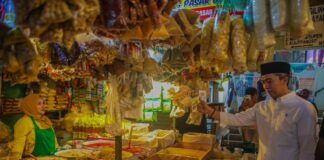 Pasar Gembrong Sukasari Makin Ramai, Dedie Rachim Dorong Jadi Pusat Perniagaan Baru Bogor Pasar Gembrong Sukasari Makin Ramai, Dedie Rachim Dorong Jadi Pusat Perniagaan Baru Bogor