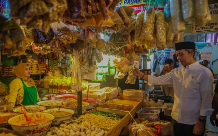 Pasar Gembrong Sukasari Makin Ramai, Dedie Rachim Dorong Jadi Pusat Perniagaan Baru Bogor Pasar Gembrong Sukasari Makin Ramai, Dedie Rachim Dorong Jadi Pusat Perniagaan Baru Bogor