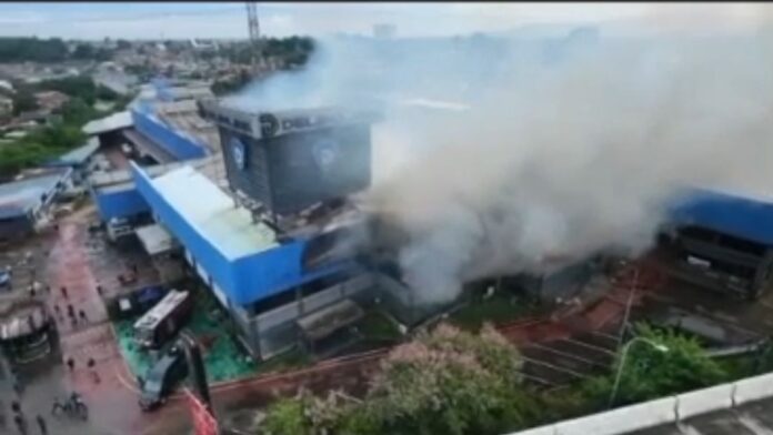 PT Delima Jaya Bogor Hangus Terbakar, Api Diduga Berasal dari Lantai Dua Pabrik