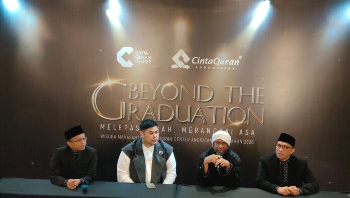 Didukung Ivan Gunawan, 124 Santri Cinta Quran Center Diwisuda dan Siap Mengabdi untuk Umat
