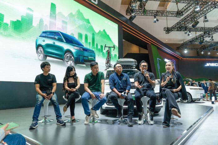 Di IIMS 2026, Konsumen Jadi Desainer Mobil Listrik JAECOO