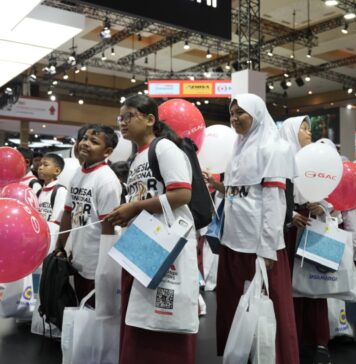 Anak Sekolah Sampai Pecinta Otomotif Tumpah Ruah di IIMS 2026, Bukan Sekadar Pameran Mobil Anak Sekolah Sampai Pecinta Otomotif Tumpah Ruah di IIMS 2026, Bukan Sekadar Pameran Mobil