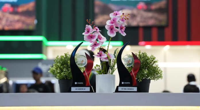 IIMS 2026: Jeep Wrangler Rubicon dan Citroën ë-C3 Raih Gelar Terbaik IIMS 2026: Jeep Wrangler Rubicon dan Citroën ë-C3 Raih Gelar Terbaik