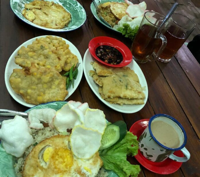 Kedai Kopi Bambu Bojong Koneng Kedai Kopi Bambu Bojong Koneng