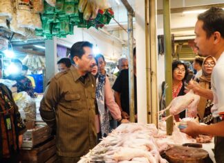 Harga Daging Sesuai HAP, Badan Pangan Nasional Pastikan Pasokan Aman di Pasar Gembrong Harga Daging Sesuai HAP, Badan Pangan Nasional Pastikan Pasokan Aman di Pasar Gembrong