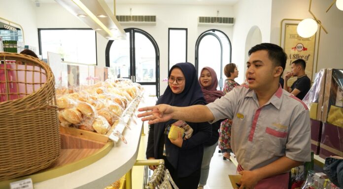 The Harvest dan Zahin Community Luncurkan “Let Eid Be The Light”, Ajak Berbagi untuk Anak Yatim The Harvest dan Zahin Community Luncurkan “Let Eid Be The Light”, Ajak Berbagi untuk Anak Yatim