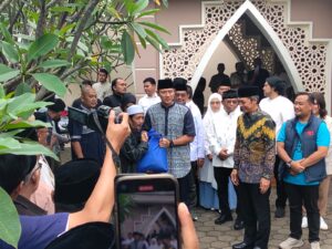 AHY Ngabuburit di Bogor Naik Vespa, Main Basket hingga Soroti Infrastruktur