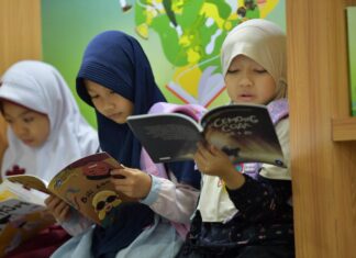 Kemendikdasmen Perkuat Transparansi dan Afirmasi Lewat Juknis BOSP 2026 Kemendikdasmen Perkuat Transparansi dan Afirmasi Lewat Juknis BOSP 2026