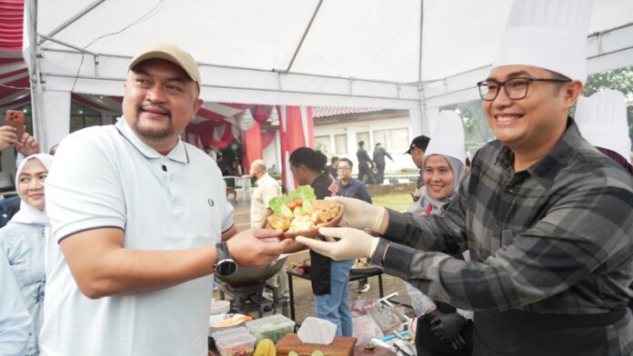 Hangatnya Kebersamaan Ramadan di Bogor, Rudy Susmanto Masak Bareng 30 OPD