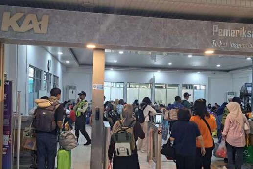 Angkutan Lebaran 2026, Okupansi Kereta Api Tembus 110 Persen Angkutan Lebaran 2026, Okupansi Kereta Api Tembus 110 Persen