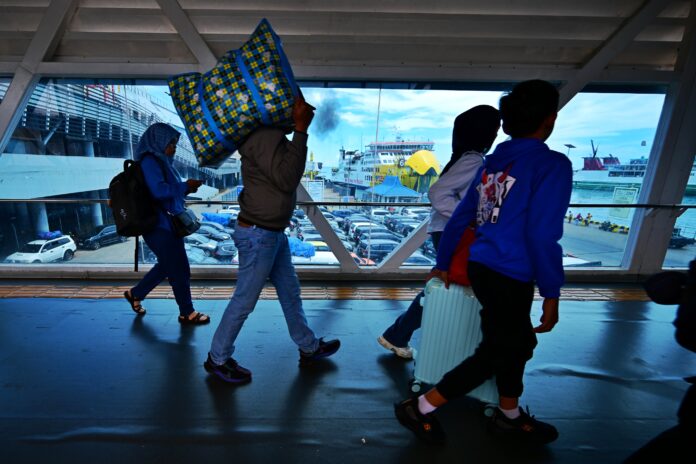 Pergerakan Pemudik Lebaran 2026 Tembus 10 Juta Orang, Naik 9,23 Persen Angkutan Lebaran 2026 Meningkat, Kereta dan Penyeberangan Jadi Favorit Pemudik