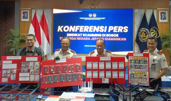 Imigrasi Bogor Amankan 13 WNA Jepang Terkait Penipuan Daring