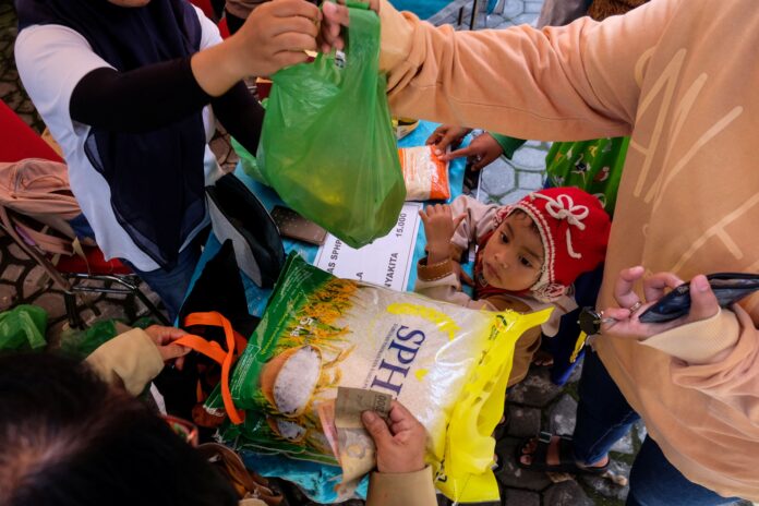 Jelang Idulfitri 2026, Mendagri Tito Karnavian Pastikan Stok Pangan dan BBM Cukup