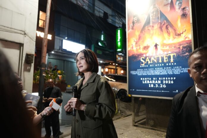 Suzzanna Kembali! Luna Maya Bawa Ikon Horor Legendaris ke Level Baru Suzzanna Kembali! Luna Maya Bawa Ikon Horor Legendaris ke Level Baru