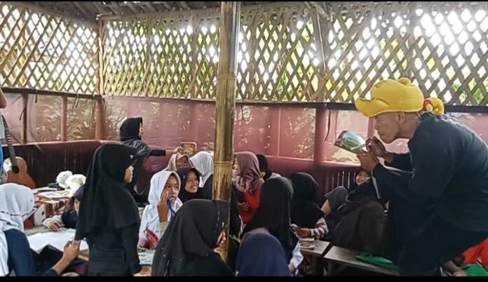 Bangun Budaya Literasi, Daya Putra Bangsa Gelar Workshop Mendongeng Anak di Bogor Bangun Budaya Literasi, Daya Putra Bangsa Gelar Workshop Mendongeng Anak di Bogor