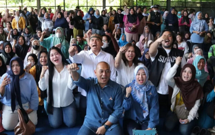 Partai Demokrat Gelar Pasar Murah Ramadan di Bogor, Bantu Warga Dapatkan Sembako Lebih Terjangkau Partai Demokrat Gelar Pasar Murah Ramadan di Bogor, Bantu Warga Dapatkan Sembako Lebih Terjangkau