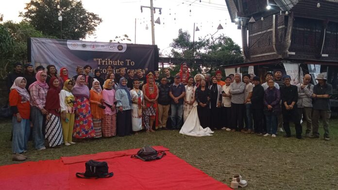Aksi Solidaritas Budaya, Tribute to Tongkonan Toraya Digelar di Puncak