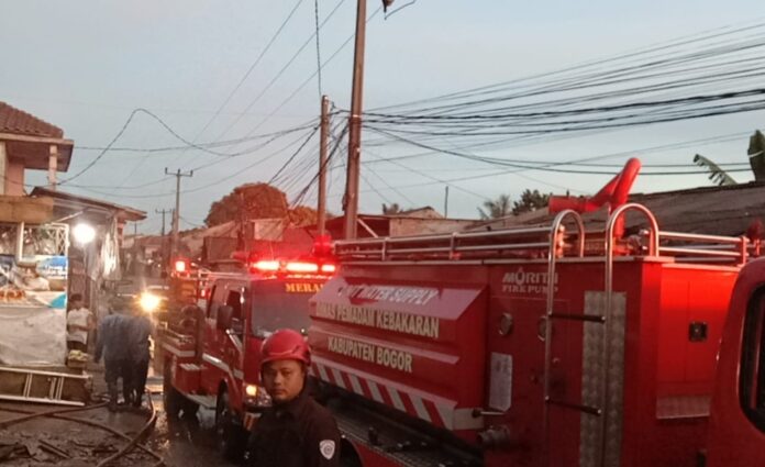 Kebakaran Warteg di Citeureup Bogor, Diduga Korsleting Listrik