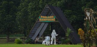 Tak Mudik? Kebun Raya Bogor Suguhkan Suasana Kampung Lewat Poelang Kampeong poelang kampeong kebun raya bogor