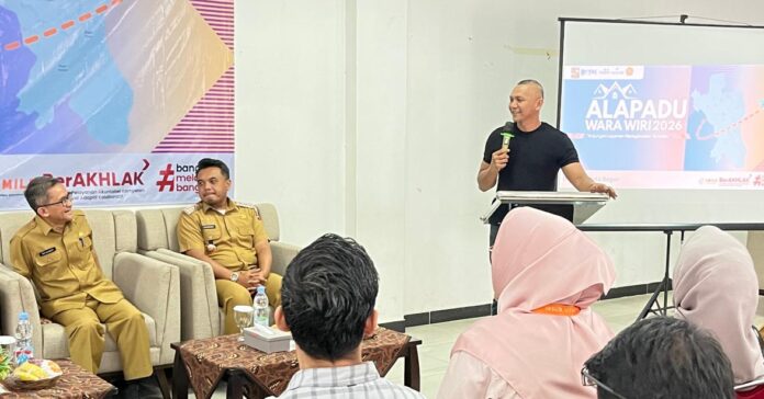 ALAPADU WARA WIRI Hadir di Kecamatan, ASN Kini Lebih Mudah Akses Layanan ALAPADU WARA WIRI Hadir di Kecamatan, ASN Kini Lebih Mudah Akses Layanan