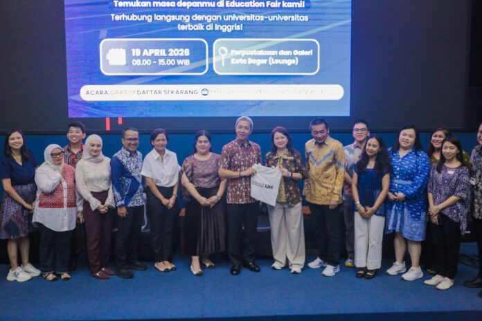 Dari Bogor ke Inggris? Ini Fakta Biaya Kuliah yang Bikin Kaget!