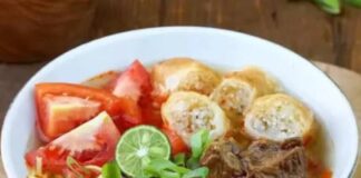 Soto Mie Bogor: Cita Rasa Khas dengan Kuah Kemerahan yang Menggoda Soto Mie Bogor: Cita Rasa Khas dengan Kuah Kemerahan yang Menggoda