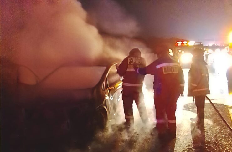 Mitsubishi Xpander Terbakar di Jagorawi Arah Jakarta, Ini Penyebabnya Mitsubishi Xpander Terbakar di Jagorawi Arah Jakarta, Ini Penyebabnya