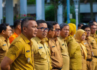 WFH ASN Bogor Resmi Berlaku, Tapi Ada Aturan Ketat: Harus Foto 3 Kali Sehari! WFH ASN Bogor Resmi Berlaku, Tapi Ada Aturan Ketat: Harus Foto 3 Kali Sehari!