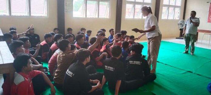 Aero Astra Akademia Motivasi Siswa SMKN 1 Banjar Agung Aero Astra Akademia Motivasi Siswa SMKN 1 Banjar Agung