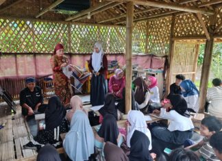 Sawala Dasa Wacana #11: Menguatkan Perempuan Sunda di Tengah Tantangan Zaman Sawala Dasa Wacana #11: Menguatkan Perempuan Sunda di Tengah Tantangan Zaman