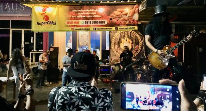 Sukses Besar! Tribute Guns N’ Roses hingga Rolling Stones Panaskan Rock Night Bekasi