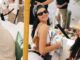 Gaya Kendall Jenner di Coachella 2026, Tas Kate Spade Jadi Sorotan Kendall Jenner Coachella 2026