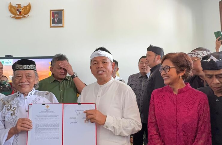 Dedi Mulyadi Resmikan SMAN 3 Jonggol, Akses Pendidikan Meningkat Dedi Mulyadi Resmikan SMAN 3 Jonggol, Akses Pendidikan Meningkat