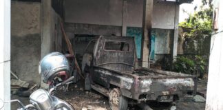 Mobil Pick Up Terbakar di Tenjolaya Bogor, Diduga Korsleting Saat Isi BBM Mobil Pick Up Terbakar di Tenjolaya Bogor, Diduga Korsleting Saat Isi BBM
