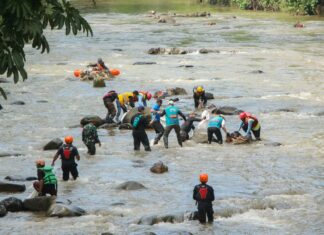 Dari Musik ke Aksi Lingkungan, Sunset di Kebun Bersihkan Ciliwung di Kebun Raya Bogor Dari Musik ke Aksi Lingkungan, Sunset di Kebun Bersihkan Ciliwung di Kebun Raya Bogor