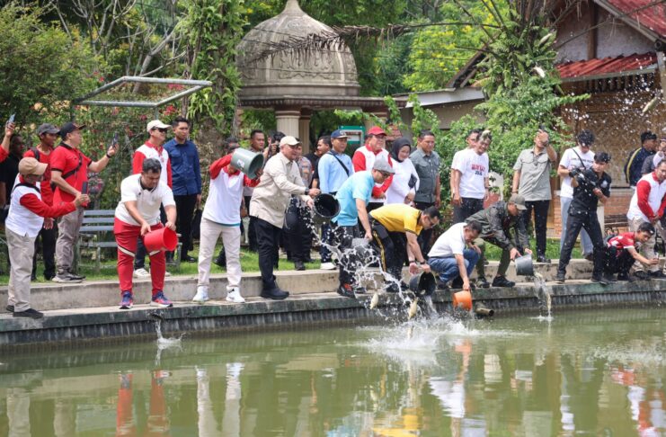 Bupati Bogor Apresiasi Buruh yang Jaga Kondusivitas Saat Peringatan Mayday 2026 Bupati Bogor Apresiasi Buruh yang Jaga Kondusivitas Saat Peringatan Mayday 2026