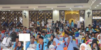 Bupati Bogor Rudy Susmanto Resmi Lepas Jamaah Haji Kloter 21 ke Tanah Suci Bupati Bogor Rudy Susmanto Resmi Lepas Jamaah Haji Kloter 21 ke Tanah Suci