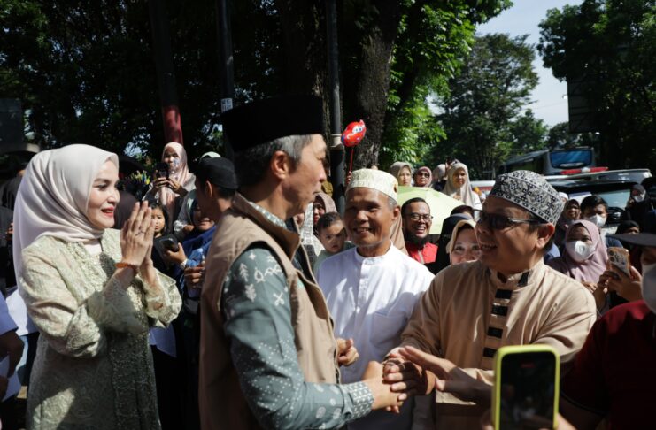 Haru Pelepasan Jamaah Haji Bogor, Wali Kota Ingatkan Jaga Kesehatan Haru Pelepasan Jamaah Haji Bogor, Wali Kota Ingatkan Jaga Kesehatan