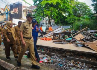 Hujan Deras Picu Genangan, Pemkot Bogor Fokus Benahi Drainase Jalan Dadali dan Yasmin Hujan Deras Picu Genangan, Pemkot Bogor Fokus Benahi Drainase Jalan Dadali dan Yasmin