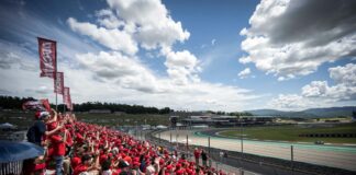 MotoGP Italia 2026 Makin Gila! Tribun Ducati Jadi Tempat Favorit Para Fans Merah MotoGP Italia 2026 Makin Gila! Tribun Ducati Jadi Tempat Favorit Para Fans Merah