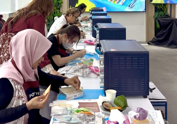 Hobi Baking Bisa Jadi Bisnis Rp14 Triliun! Ini Cara Polytron Bantu Perempuan Naik Level